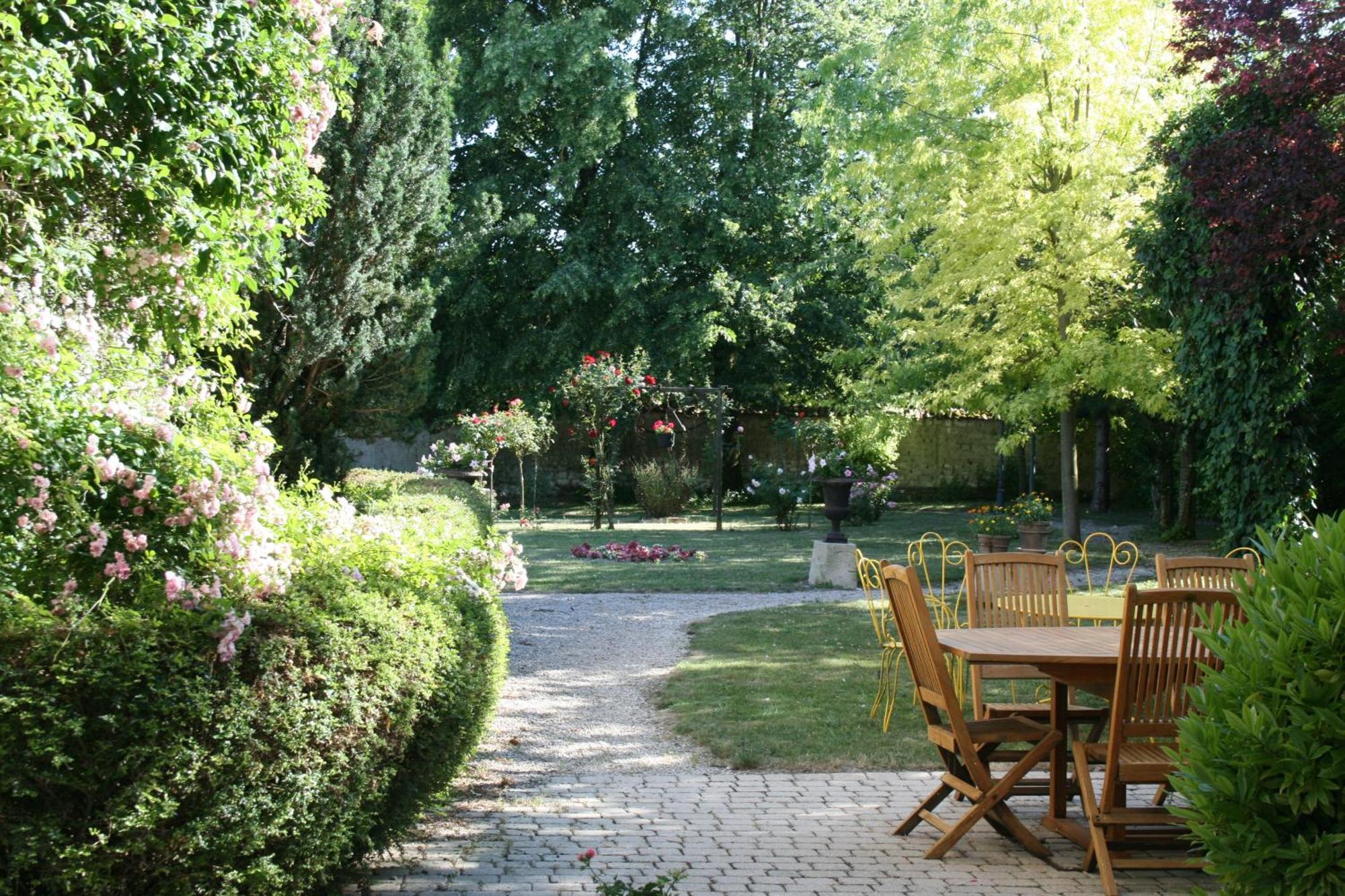 La Closerie Des Sacres Lavannes Exterior foto